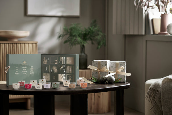 WoodWick Advent Calendar 12 Days of Fragrance - 12 Pieces - Scented Candle in Glass - Wooden Wick