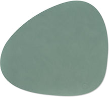 LIND DNA Placemats Nupo - Leather - Pastel Green - Curved - 44 x 37 cm - 2 pieces