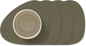 LIND DNA Posavasos Nupo - Cuero - Verde Ejército - 13 x 11 cm - 4 piezas