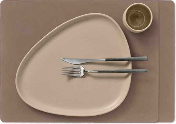 LIND DNA Manteles individuales Nupo - Cuero - Trufa - 45 x 35 cm - 2 piezas