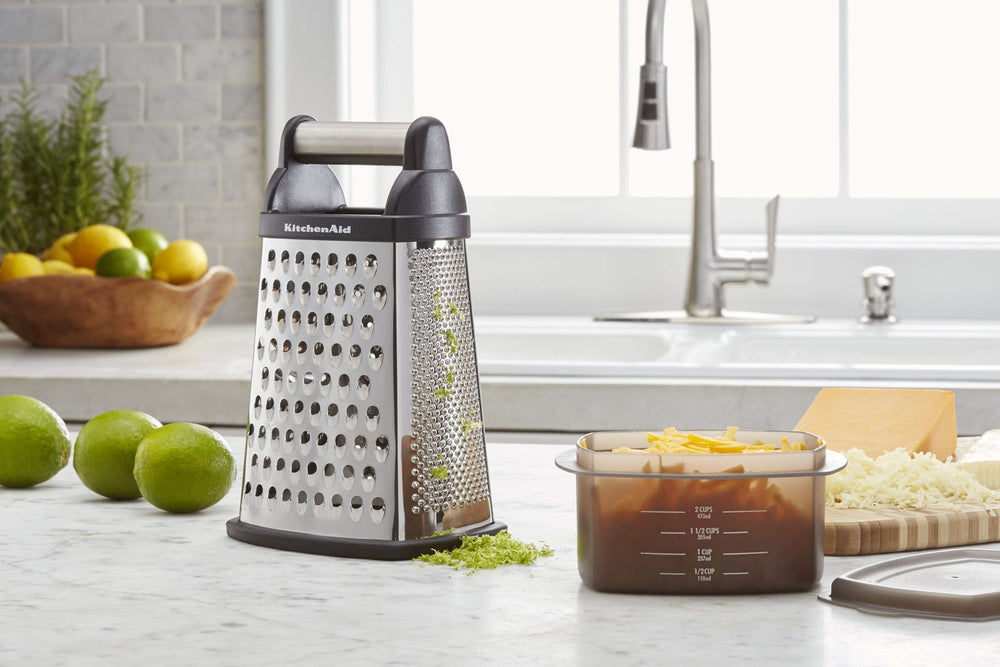KitchenAid Box Grater Core Stainless Steel 16.5cm - with storage container 473 ml