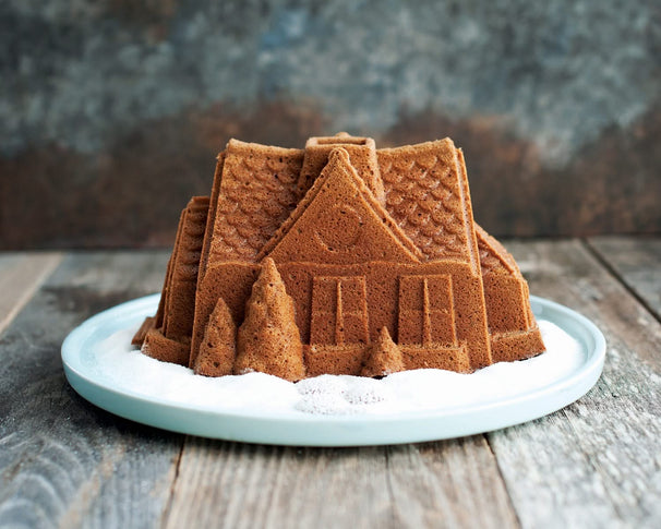 Nordic Ware Bundt Pan Gingerbread House Silver - Cast Aluminum - 26 x 20 cm