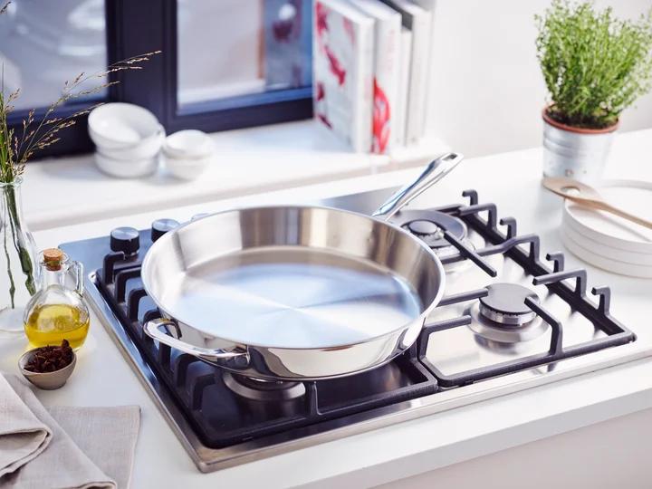 Beka Frying pan Maestro Ø 32 cm stainless steel with helper handle – suitable for all heat sources – without non-stick coating 