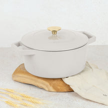 BerlingerHaus Casserole Matte Cream - Cast Iron - ø 24 cm - Suitable for All Heat Sources - Enamelled Non-Stick Coating