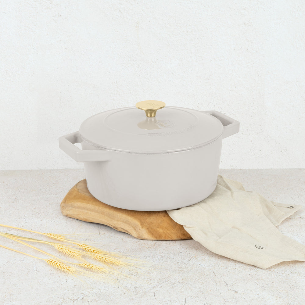 BerlingerHaus Casserole Matte Cream - Cast Iron - ø 24 cm - Suitable for All Heat Sources - Enamelled Non-Stick Coating