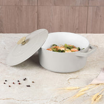 BerlingerHaus Casserole Matte Cream - Cast Iron - ø 24 cm - Suitable for All Heat Sources - Enamelled Non-Stick Coating
