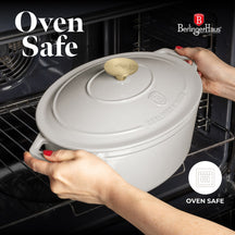 BerlingerHaus Casserole Matte Cream Oval - Cast Iron - 30 x 22 cm - Suitable for All Heat Sources - Enameled Non-Stick Coating