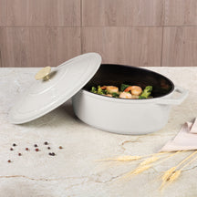 BerlingerHaus Casserole Matte Cream Oval - Cast Iron - 30 x 22 cm - Suitable for All Heat Sources - Enameled Non-Stick Coating