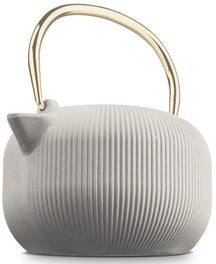 BerlingerHaus Teapot with Stainless Steel Filter - Cast Iron Matte Cream - 1 Liter