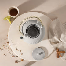 BerlingerHaus Teapot with Stainless Steel Filter - Cast Iron Matte Cream - 1 Liter