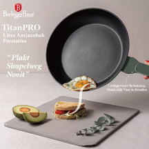 BerlingerHaus Cookware Set Matte Green 11-Piece - Cooking Pot ø 20, 24, 28 cm, Frying Pan ø 24, 28 cm & Saucepan ø 16 cm - Suitable for All Heat Sources