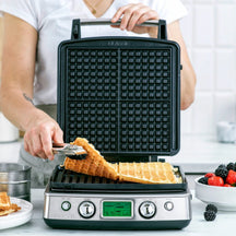GreenPan Waffle Maker - Stainless Steel - including 2 sets of waffle plates - Ceramic non-stick coating