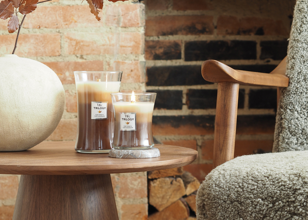WoodWick Vela aromática Mediana Trilogía Café Dulces - 11 cm / ø 10 cm - Vela en vaso - Mecha de madera