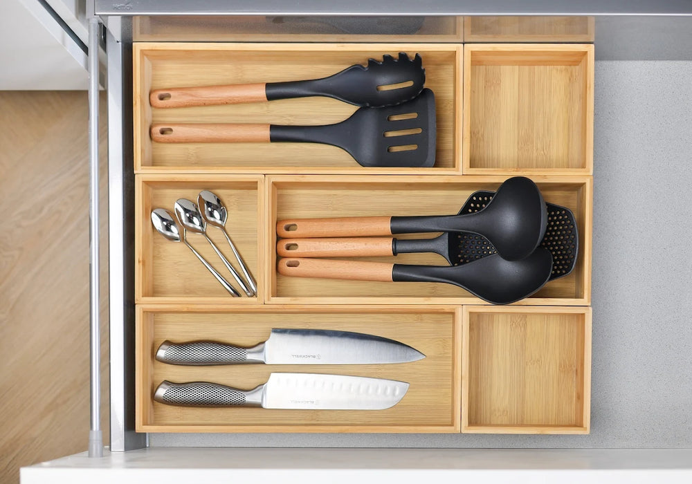 Cookinglife Cookware set - Cookware set - black wood 5 pieces - Slotted spoon, soup ladle, spaghetti spoon, spatula & serving spoon