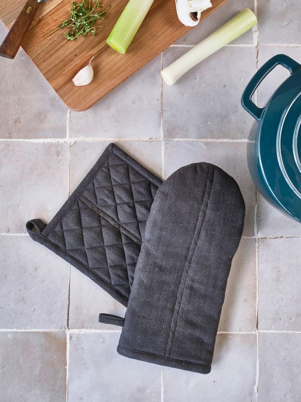 Cosy & Trendy Oven Mitt D'nim Dark Blue