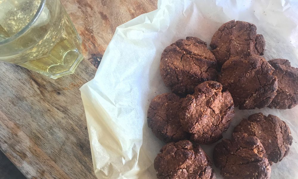 Healthy peanut butter and chia cookies, ready in no time