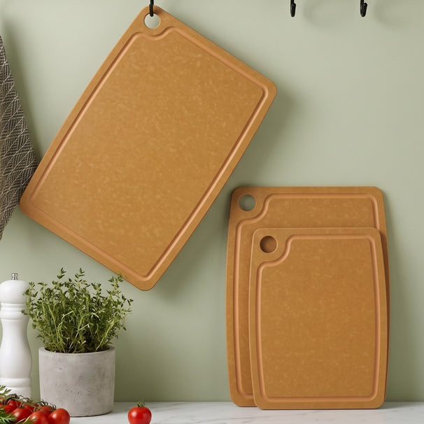 Hendi Cutting Board Non-Slip - Dishwasher Safe - Brown Wood Fiber - 44 x 32.5 cm