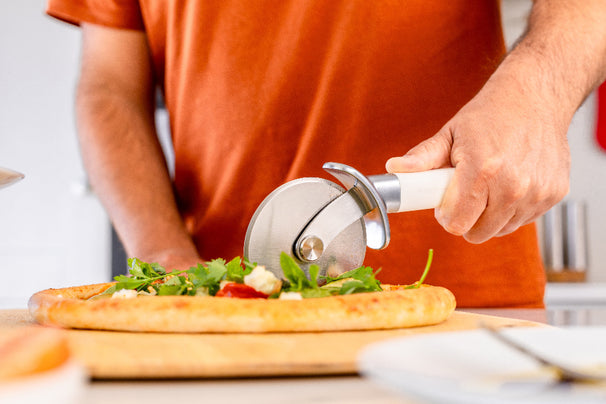 KitchenAid Cortador de pizza Classic Porcelana blanca 23.5 cm