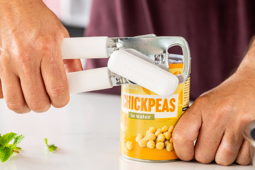KitchenAid Can Opener Classic Porcelain White Plastic Stainless Steel 20cm - Bottle Opener