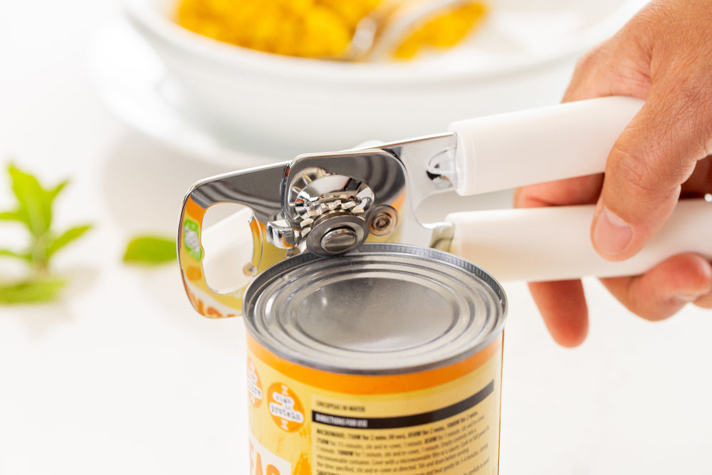 KitchenAid Can Opener Classic Porcelain White Plastic Stainless Steel 20cm - Bottle Opener