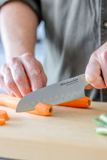 Cuchillo Santoku Gourmet 18 cm + protector de cuchillo gratis