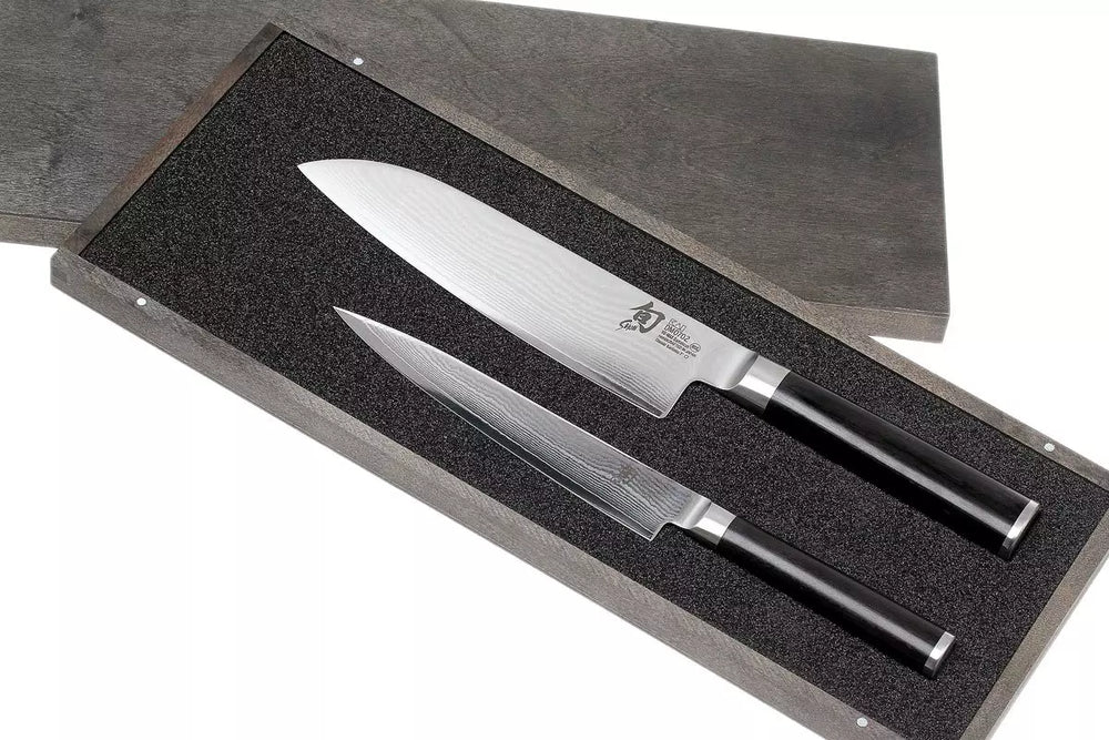 Kai Knife Set Shun Classic - 32 layers damask steel - (Universal Knife + Santoku Knife) 2-piece - DMS-230
