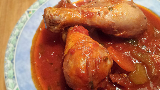 Juicy chicken drumsticks stewed in a rich Italian tomato sauce