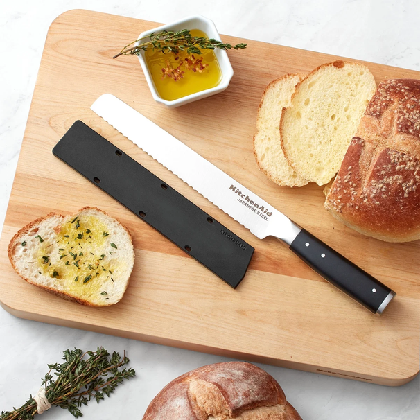 Cuchillo para pan Gourmet 20 cm + protector de cuchillo gratis