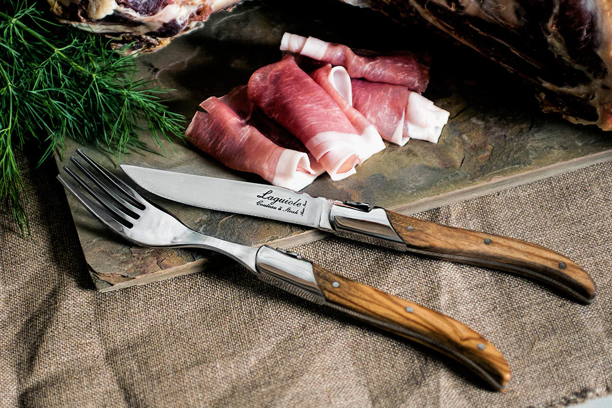 Tip: Steak knives