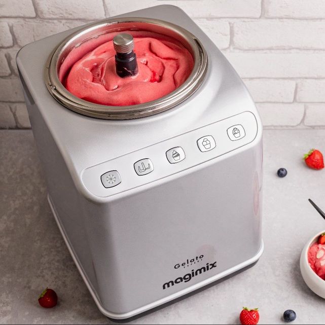 The self-freezing ice cream machine