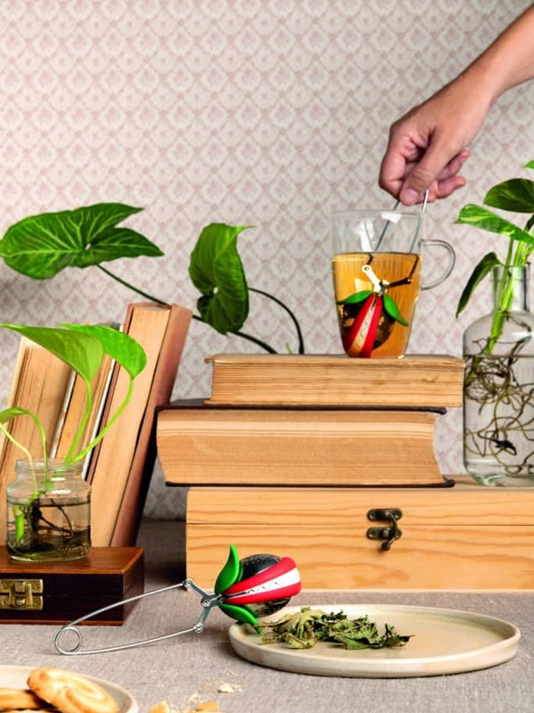 Tea accessories
