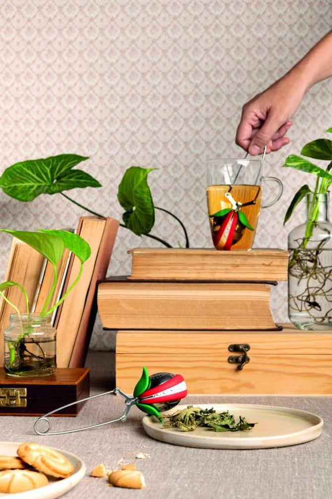 Tea accessories