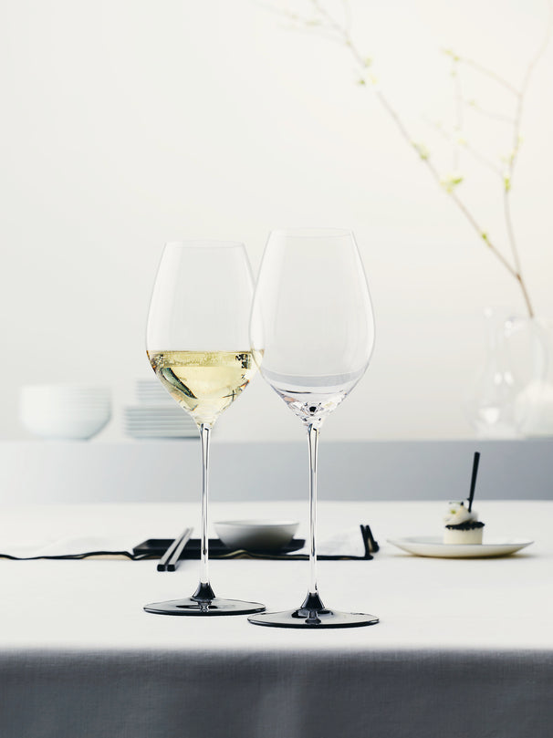 Copa de vino blanco Riedel Fatto A Mano Black Tie - Sauvignon Blanc / Champagne - 464 ml
