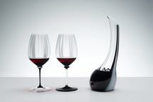 Riedel Red Wine Glass Fatto A Mano Performance - Pinot Noir - Black Base - 830 ml