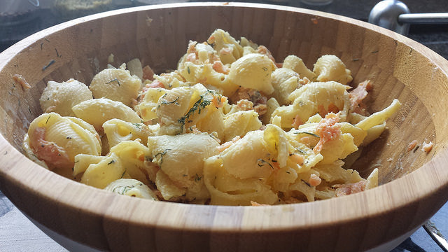 Easy pasta salad with a creamy salmon sauce and fresh dill