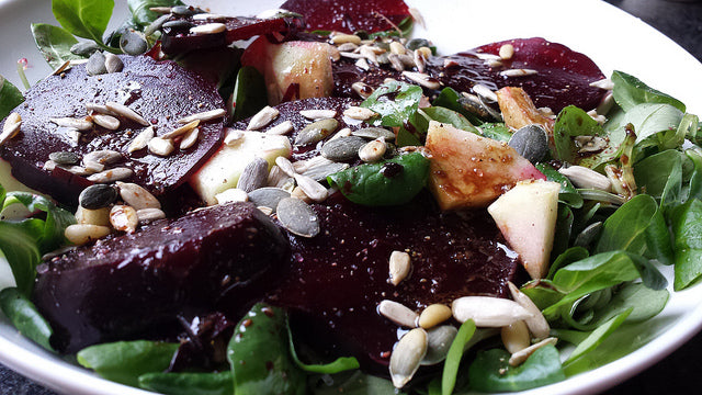 Fresh salad with earthy beetroot, sweet apple and a tangy honey dressing
