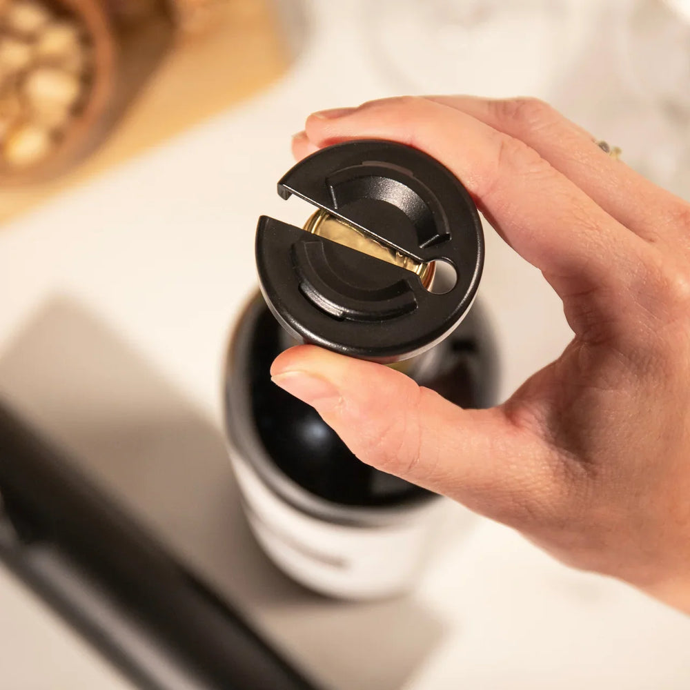 Vacu Vin Electric Wine Opener + Foil Cutter - Black