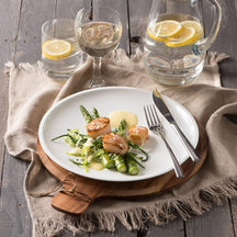 Villeroy & Boch Dinnerware Set Artesano Original 12-piece / 4 persons - 4 dinner plates, 4 breakfast plates and 4 deep plates
