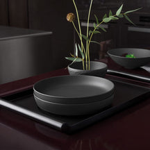 Villeroy & Boch Dinnerware Set La Boule Black 7-piece / 2 persons - 2 bowls, 2 dishes, 2 universal plates and 1 serving dish