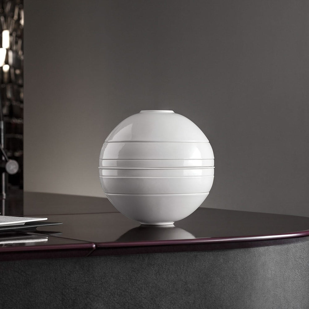 Villeroy & Boch Dinnerware Set La Boule White 7-piece / 2 persons - 2 bowls, 2 dishes, 2 universal plates and 1 serving dish