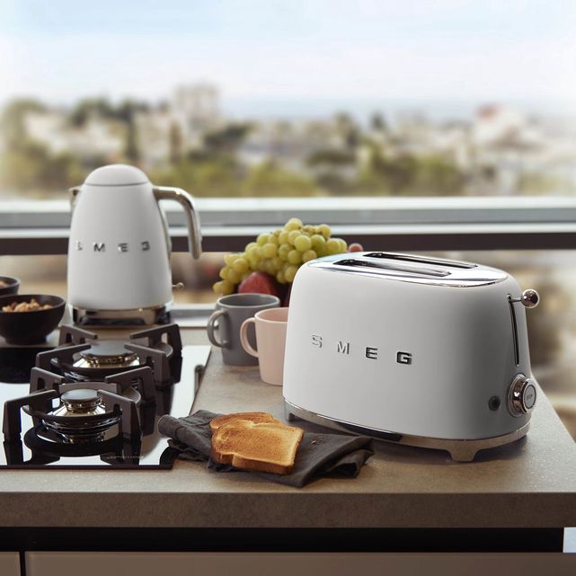 Step 4: Clean the inside of the toaster