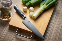 Yaxell Chef's Knife Ran 24 cm - 69-ply stainless damascus steel - canvas Micarta handle
