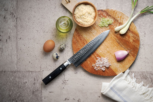 Cuchillo de chef Yaxell Zen 20 cm - acero damasco inoxidable de 37 capas - mango de Micarta canvas