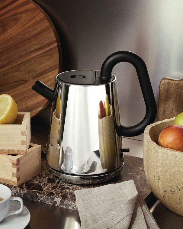 Alessi hervidor de agua Toru - 1.7 liter - 2000 W - Nendo - NE01 B