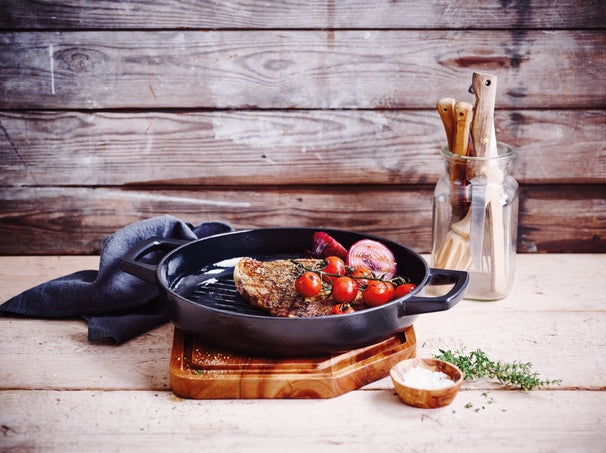 Sartén parrilla / plancha Alva Nori ø 28 cm + asas de cuero gratis - apta para todas las fuentes de calor - capa antiadherente esmaltada