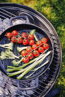 Alva Grill Pan/Grill Plate cast iron Nori ø 28 cm – enamelled non-stick coating – includes free leather handles – suitable for all heat sources