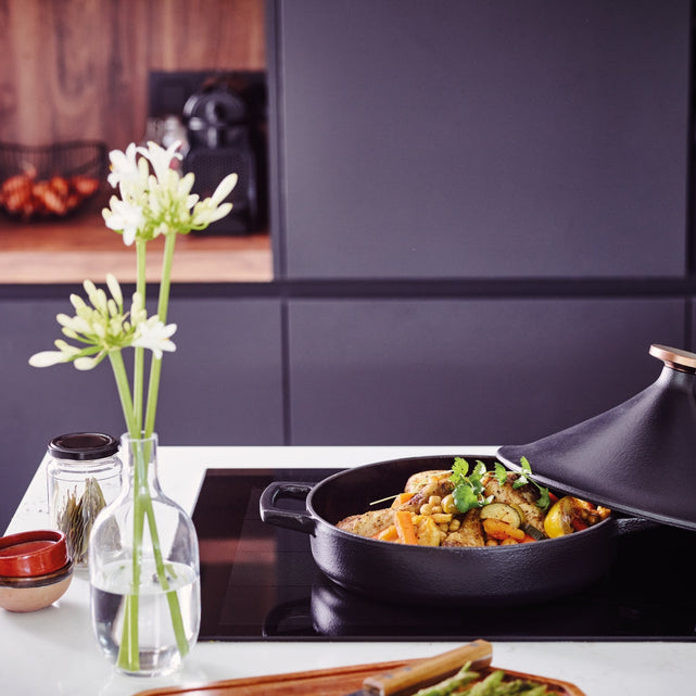 Which setting and which cooking zone do you choose for a tajine on induction?