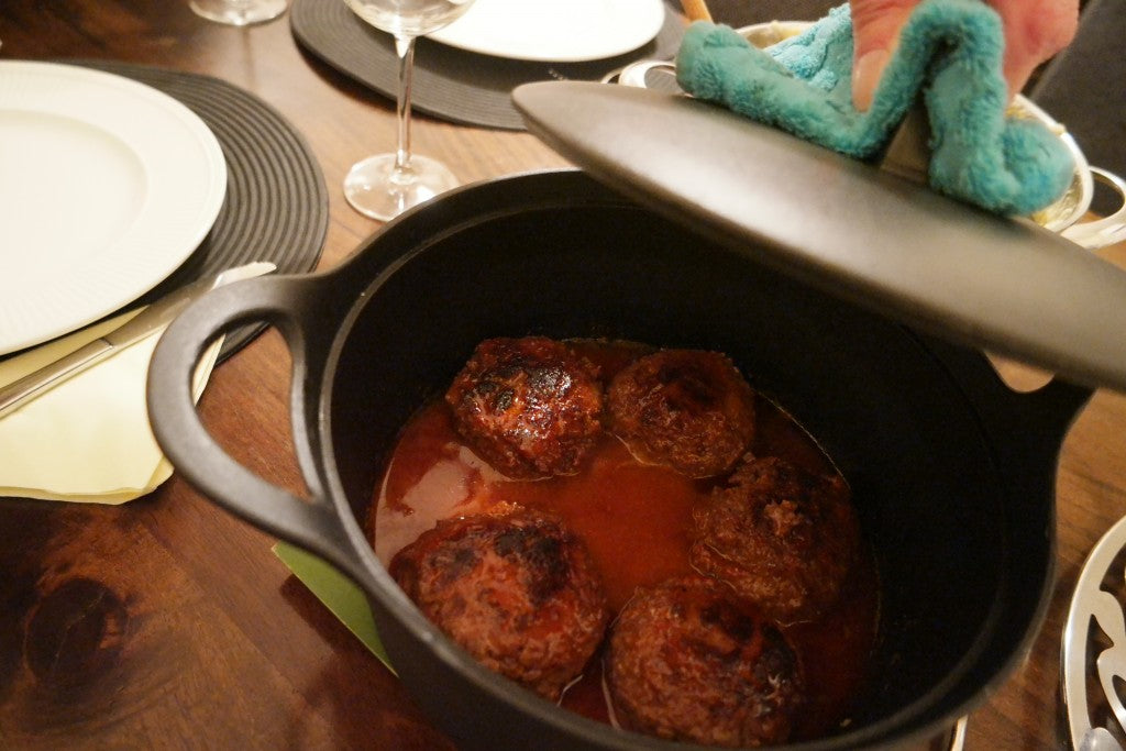 Meatballs with a Sinterklaas twist