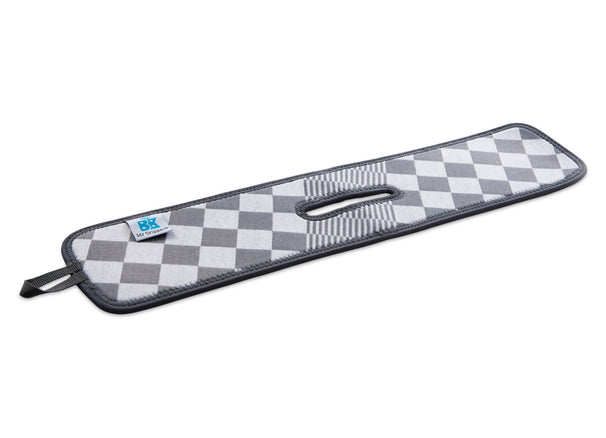 BK Pot Holder / Pouring Aid Mr. Gripper Black Check - 48 x 11 cm