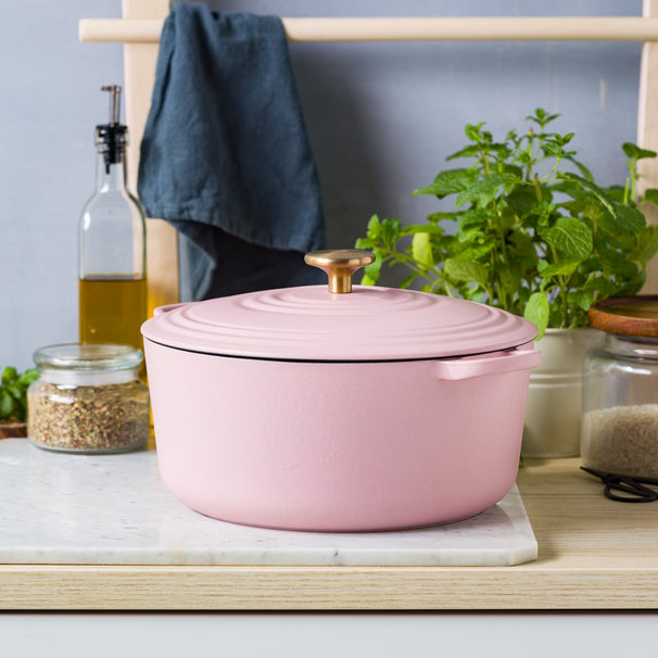 BK Cocotte Bourgogne Blush Pink de Hierro Fundido ø 28 cm / 6,7 litros - revestimiento antiadherente esmaltado